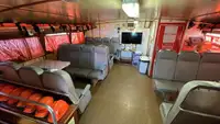 Bateau de transport d'équipage à vendre