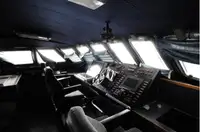 Bateau patrouilleur à vendre