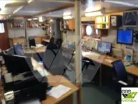 Navire d'arpentage à vendre
