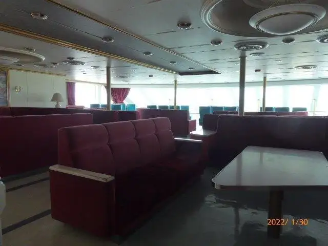 Navire-ferry à vendre