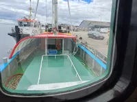Navire de pêche à vendre