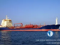 Pétrolier / chimiquier à vendre