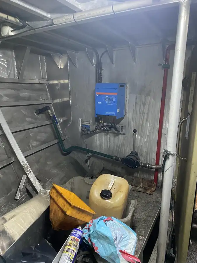 Bateau pilote à vendre