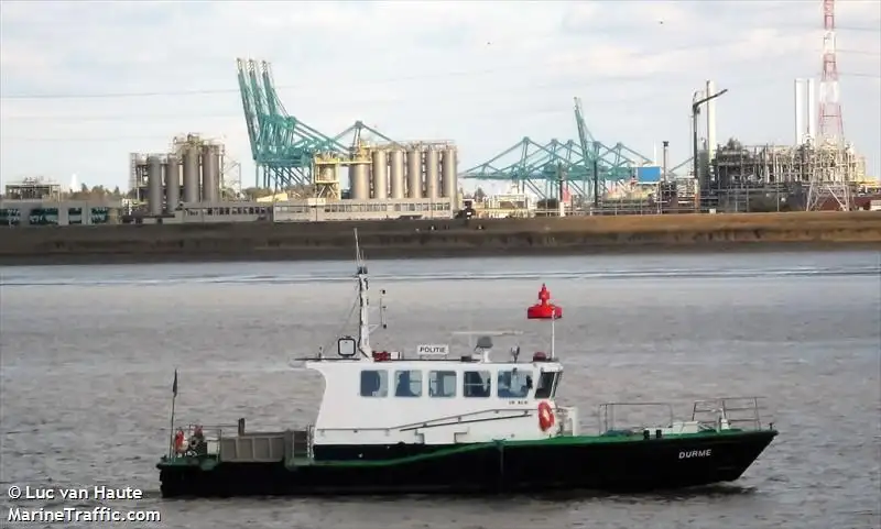 Bateau de transport d'équipage à vendre