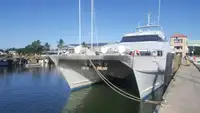 Navire-ferry à vendre