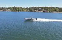 Bateau pneumatique semi-rigide à vendre