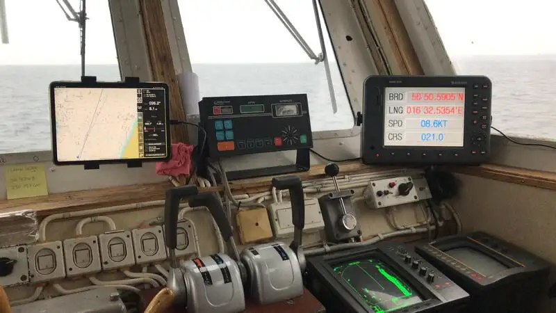 Navire de passagers à vendre