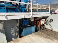 Bateaux de travail à vendre