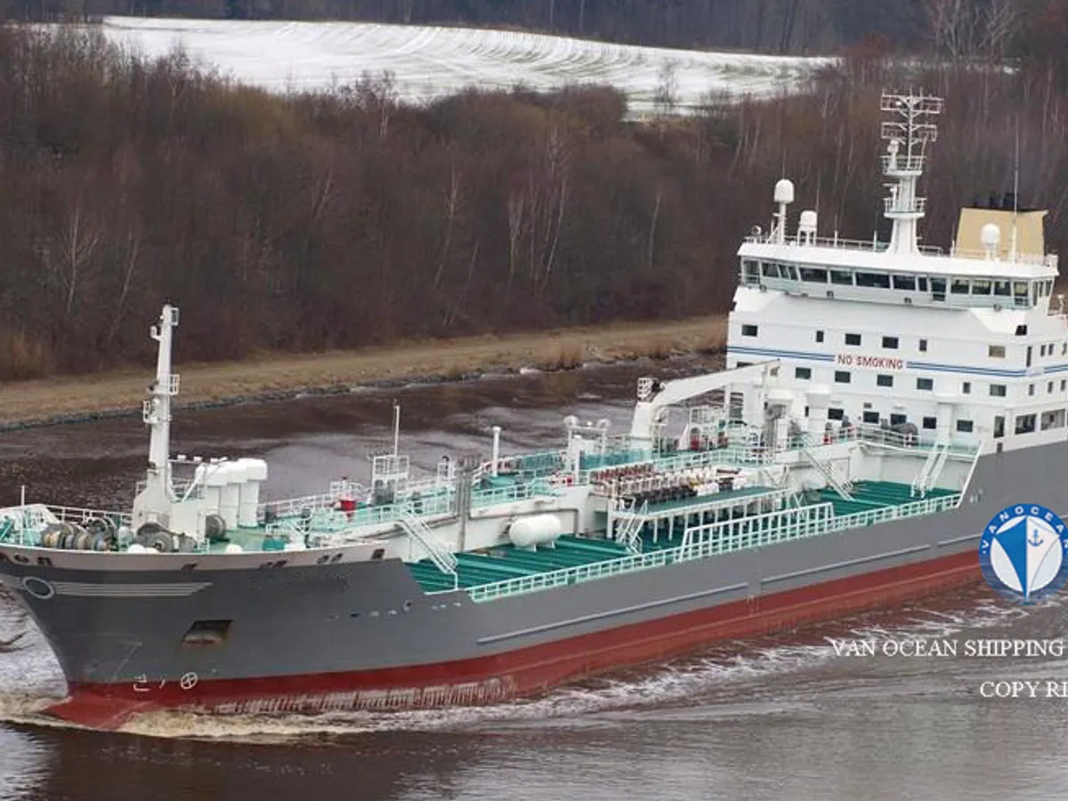 Pétrolier / chimiquier à vendre
