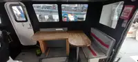 Bateau de transport d'équipage à vendre