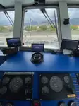 Navire d'arpentage à vendre