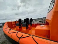 Bateau pneumatique semi-rigide à vendre