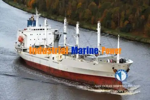 Navire frigorifique à vendre