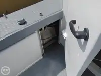 Bateau patrouilleur à vendre