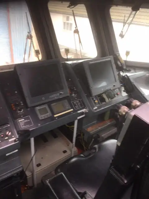Bateau de transport d'équipage à vendre