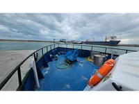 Bateau de transport d'équipage à vendre