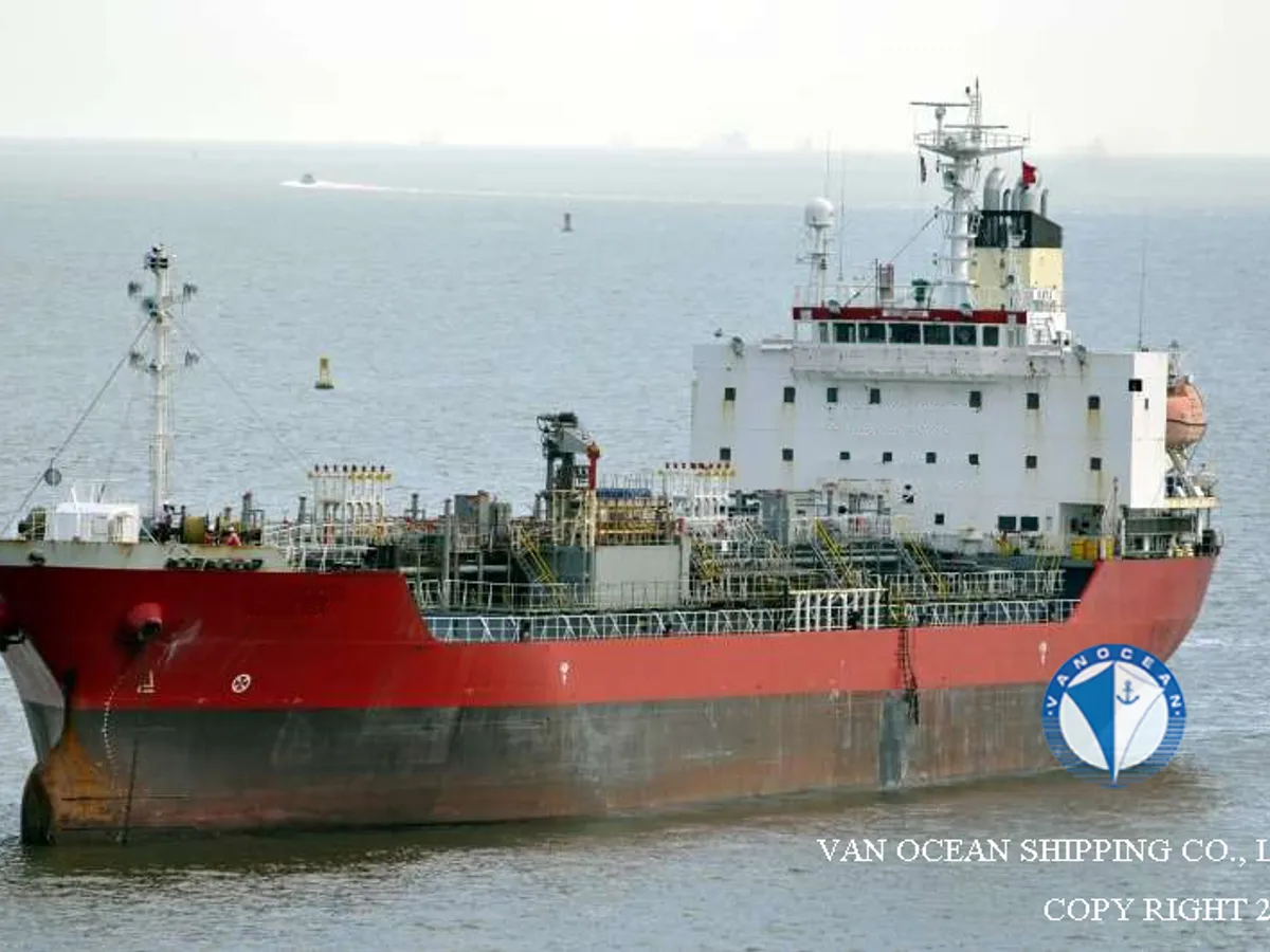 Pétrolier / chimiquier à vendre