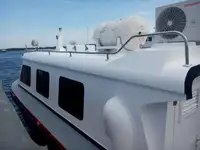 Bateau de transport d'équipage à vendre