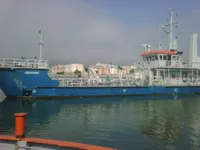 Bateaux de travail à vendre