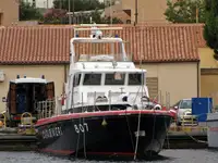 Bateau patrouilleur à vendre