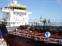 Pétrolier / chimiquier à vendre