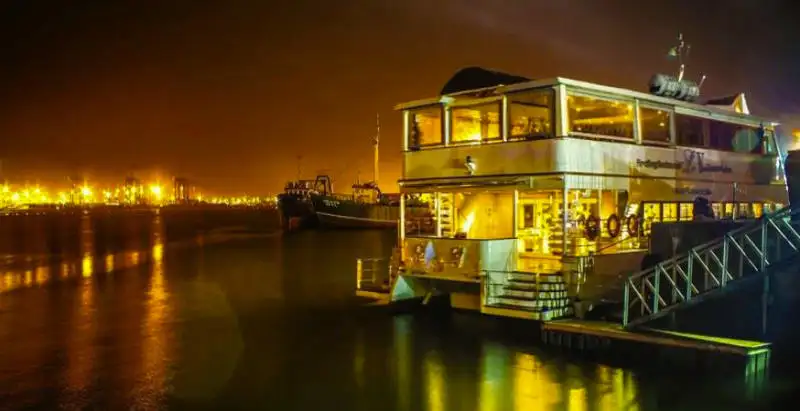 Navire de croisière à vendre