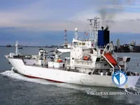 Navire frigorifique à vendre