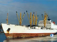 Navire frigorifique à vendre