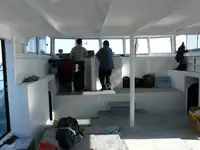 Navire d'arpentage à vendre