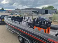 Navire porte-conteneurs à vendre