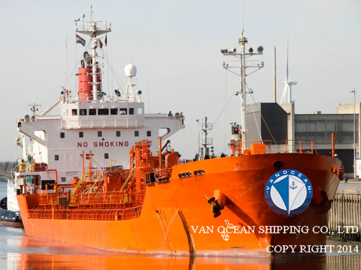 Pétrolier / chimiquier à vendre