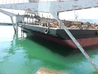 Péniche à vendre