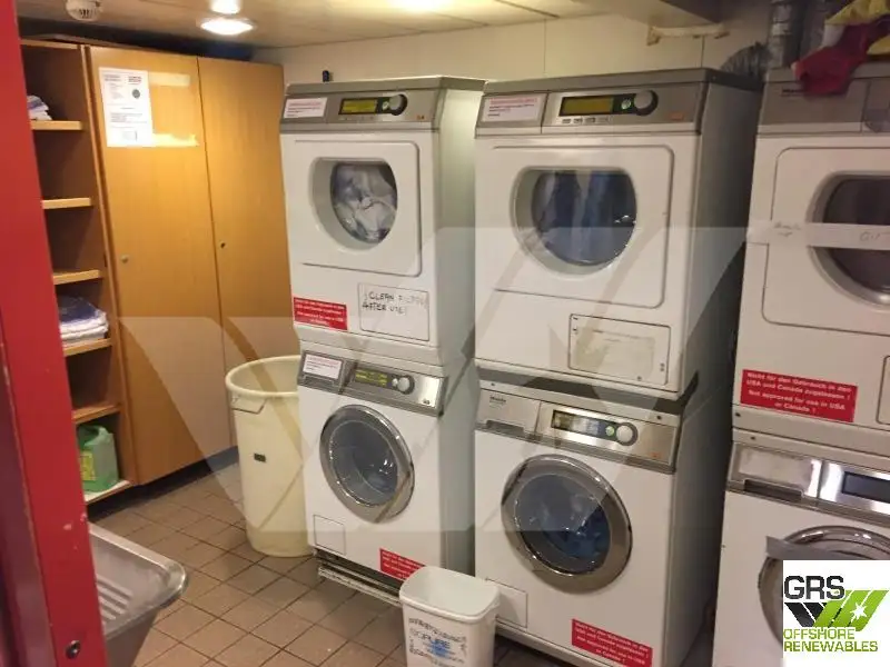 Navire de ravitaillement rapide (FSV) à vendre