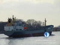 Pétrolier / chimiquier à vendre