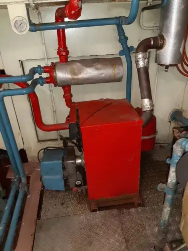 Chalutier à vendre