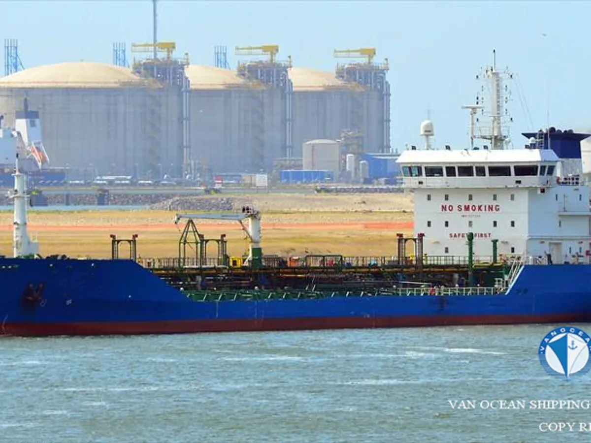 Pétrolier / chimiquier à vendre