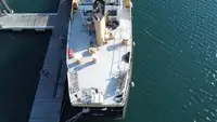 Bateaux de travail à vendre