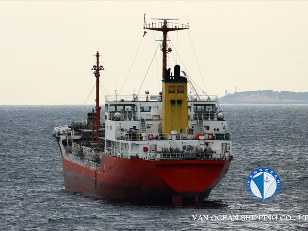 Pétrolier / chimiquier à vendre