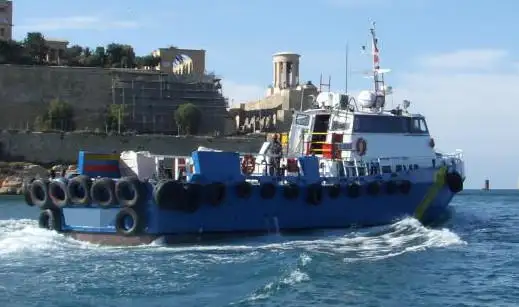 Bateau de transport d'équipage à vendre
