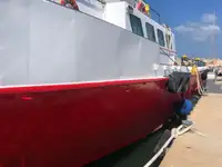 Navire porte-conteneurs à vendre
