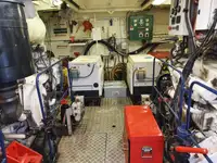 Navire d'arpentage à vendre