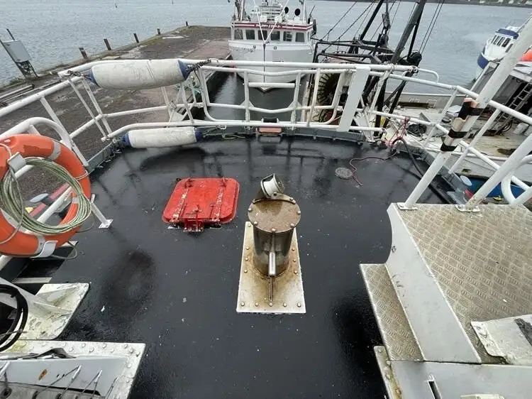 Bateau patrouilleur à vendre
