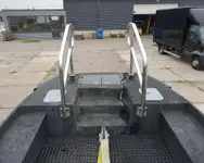 Navire porte-conteneurs à vendre