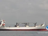Navire frigorifique à vendre