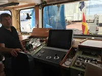 Navire de recherche à vendre