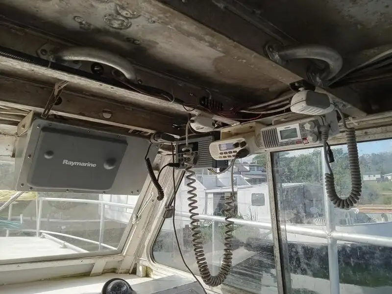 Bateau de transport d'équipage à vendre