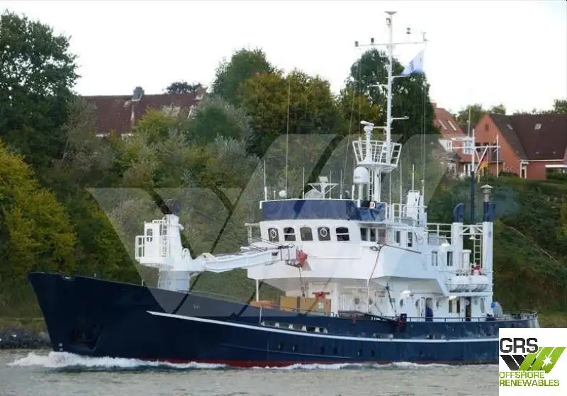 Navire d'arpentage à vendre