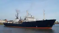 Navire d'enquête à vendre