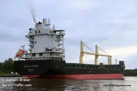 Navire frigorifique à vendre