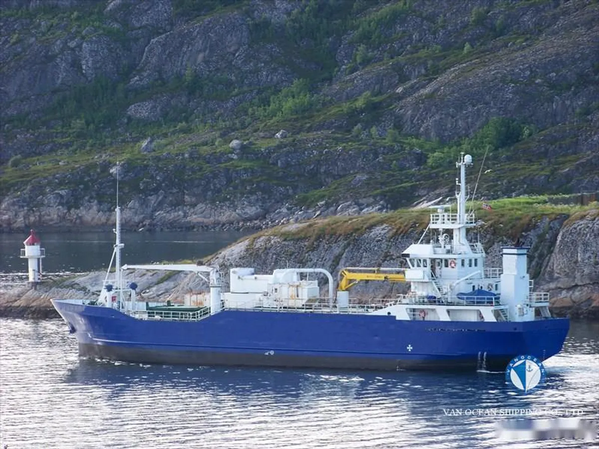 Navire frigorifique à vendre